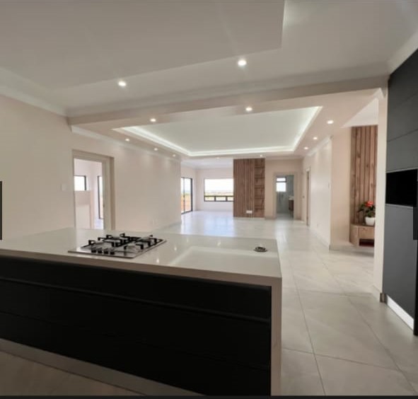 4 Bedroom Property for Sale in Fountains Estate Eastern Cape